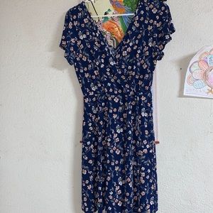 Navy blue, floral, causal dress. Brand is Kaileigh. Size, small. Brand new.